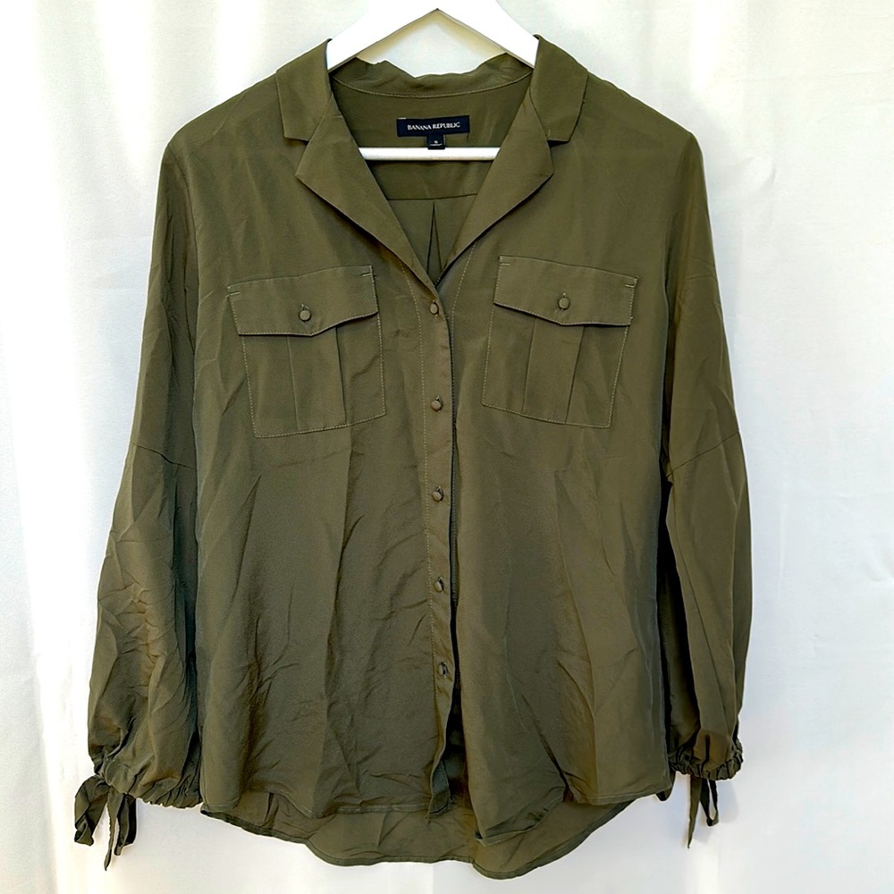 Banana Republic Button Down Shirt with tie sleeve detail
